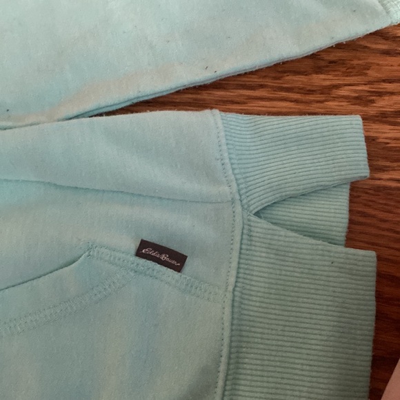 Eddie Bauer Girls Size Small(7-8) Hoodie - Picture 2 of 3